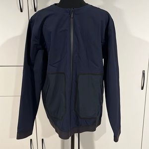 Under Armour jacket . Size‎ M